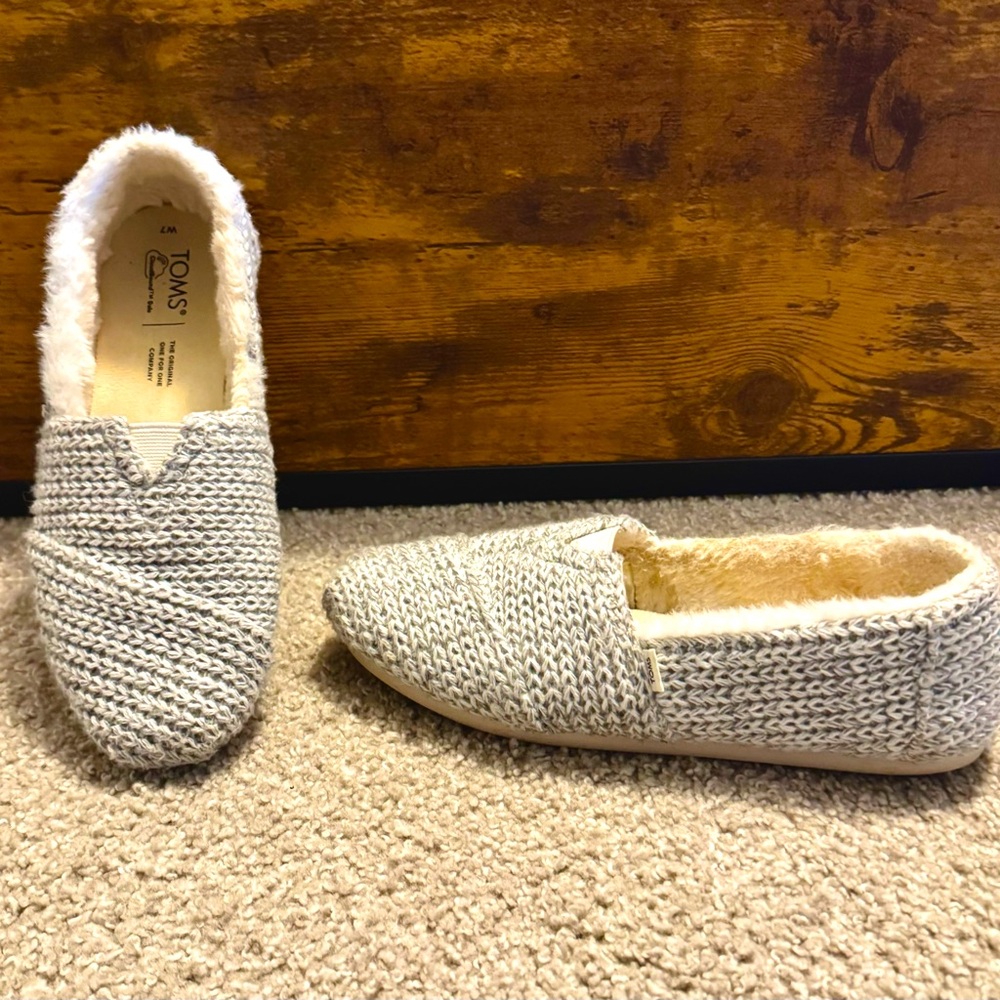 Women's Toms Alpargata Cozy Slip-On; sz 7.